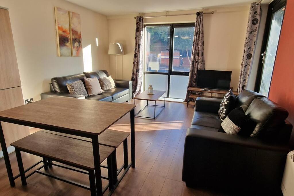 2 Bedroom Apartment Central Birmingham City Centre Dış mekan fotoğraf